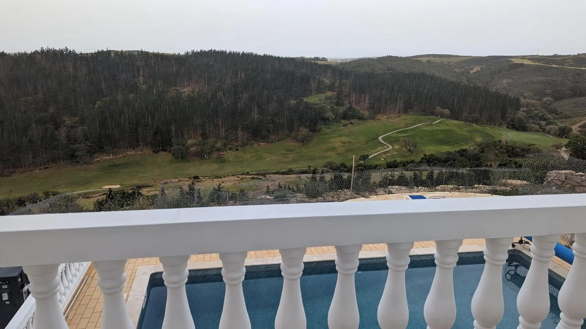 Stunning Villa With Pool & View Near Beach Budens