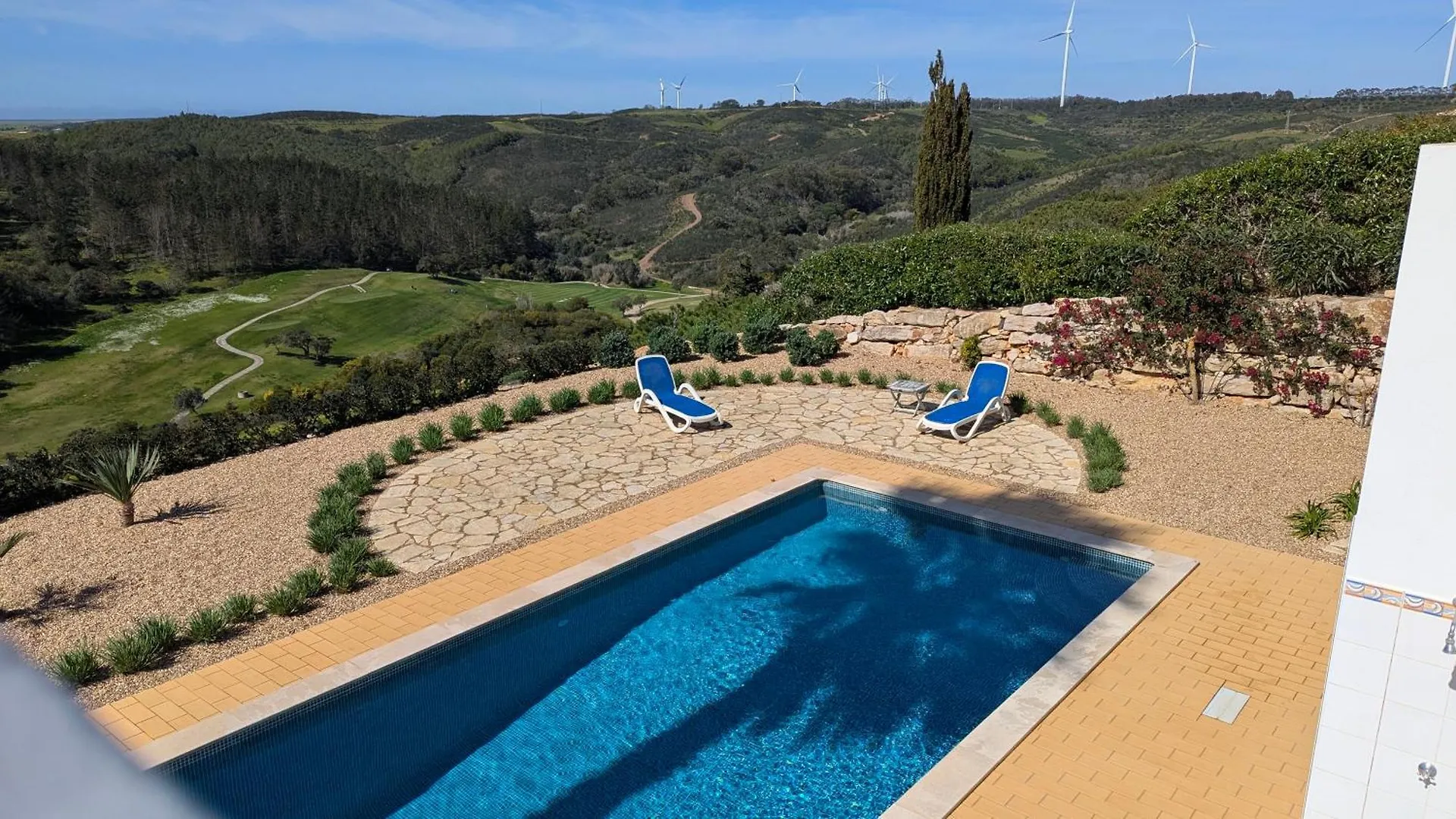Stunning Villa With Pool & View Near Beach بودينز 0*,