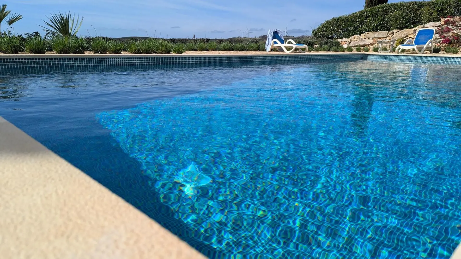 Stunning Villa With Pool & View Near Beach Budens